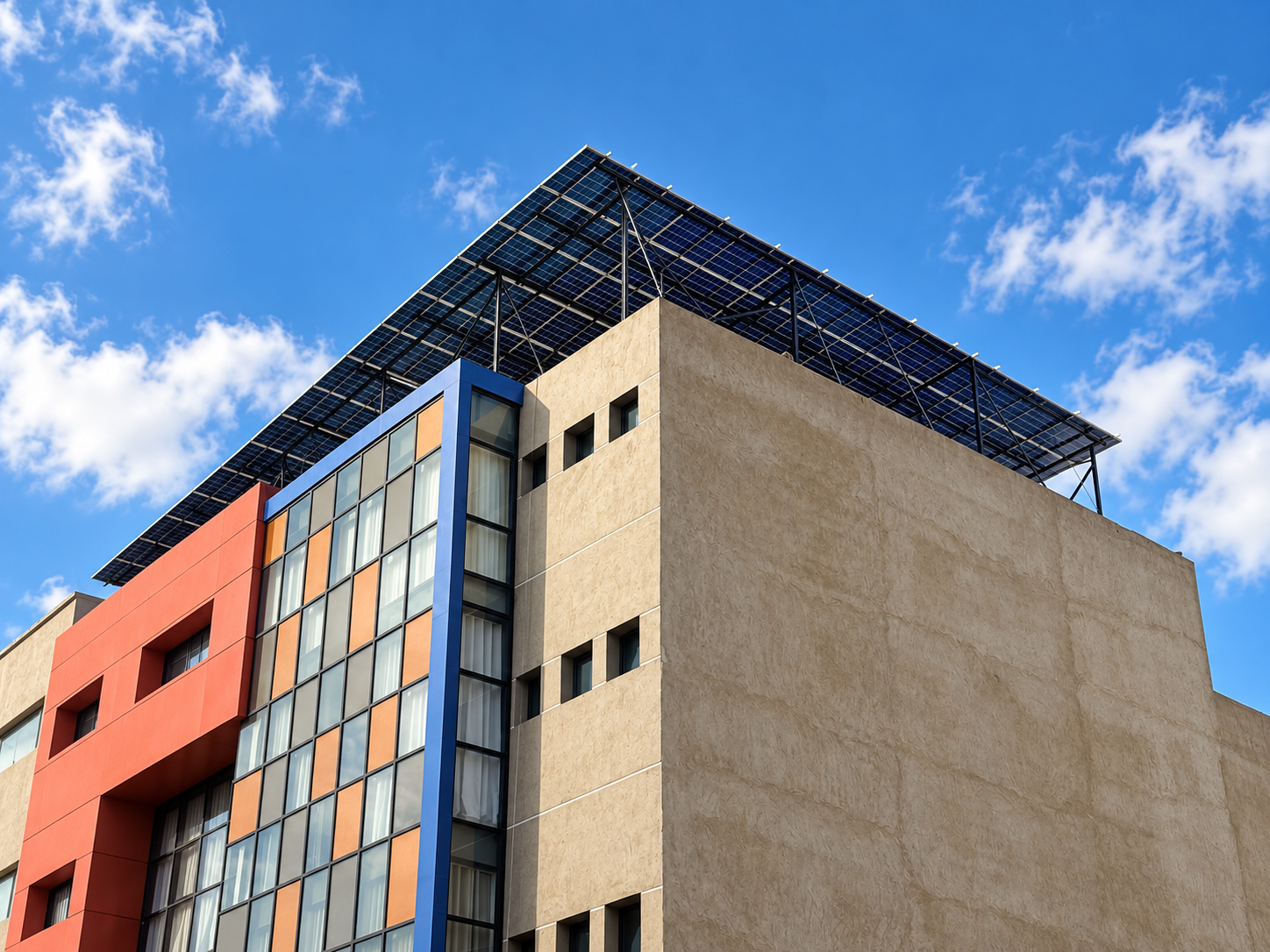 Ombrière photovoltaïque pour des bureaux à Mohammedia